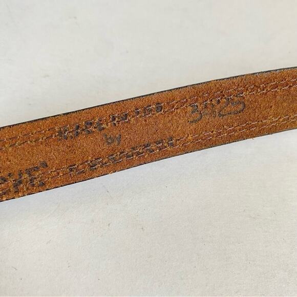 Vintage 80s Jordache Brown Leather Skinny Belt Brass Tone Buckle Womens 28 Small - Picture 10 of 12